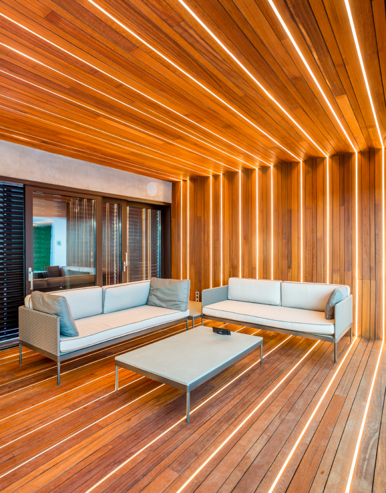 salle-sport-padouk-escalier