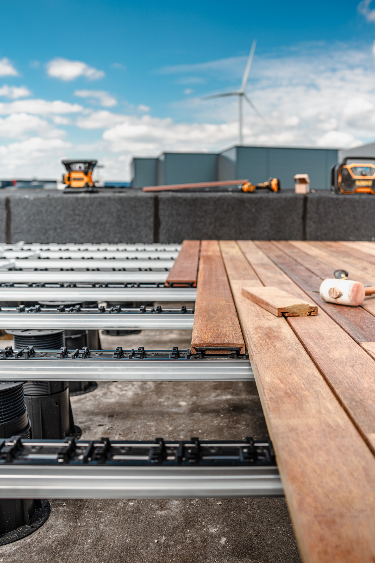 clip de fixation invisible technideck